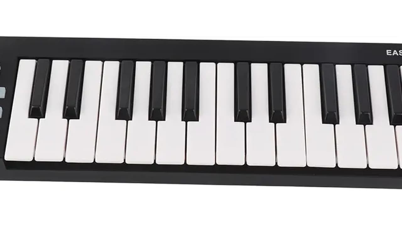 Top 10 Melhores Teclados Controladores MIDI: Qual Oferece Mais Recursos para Produção?
